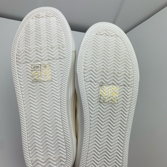 NWT Crewcuts Kids Slip On Canvas Sneakers Off White Size K3 3 Little Kids - Picture 9 of 9